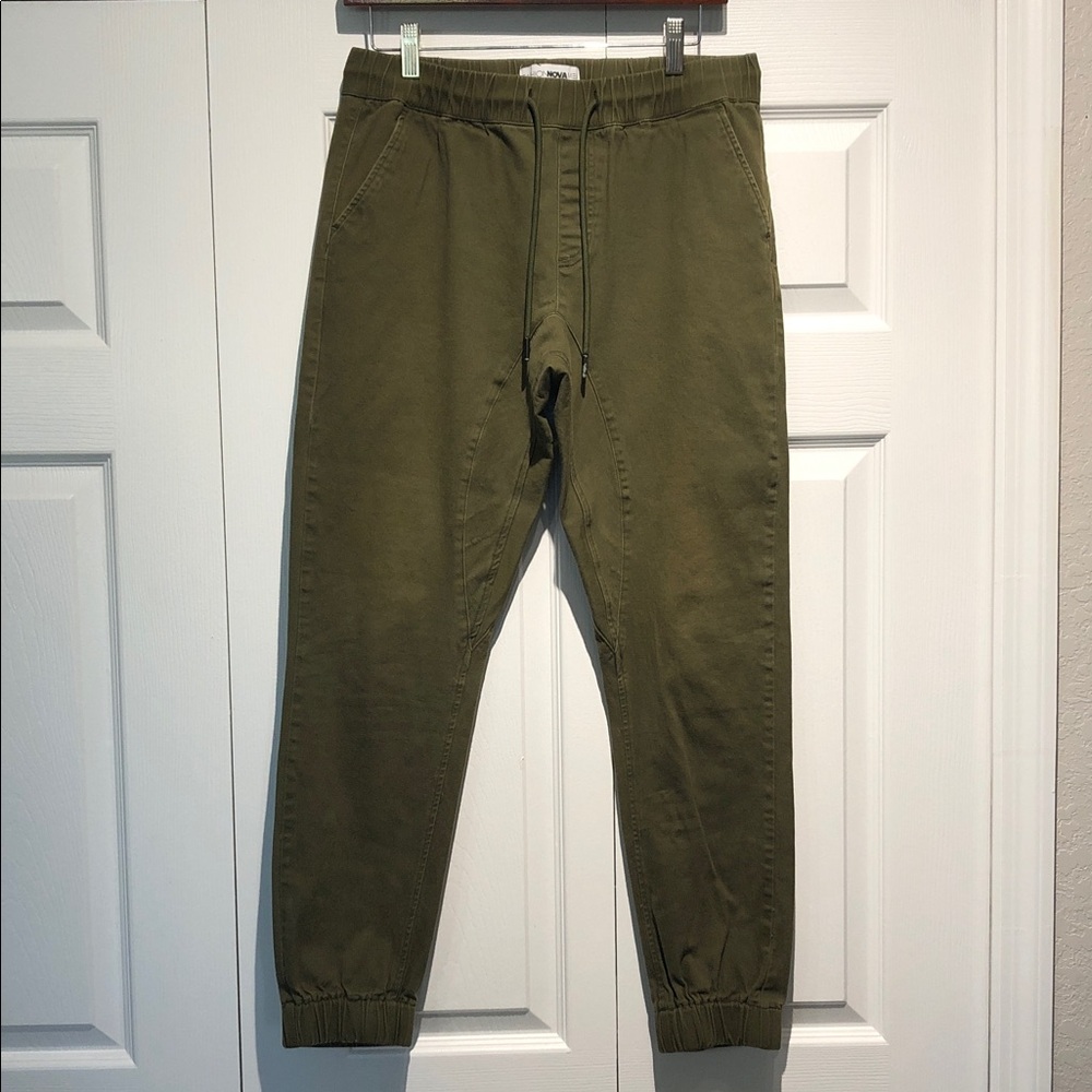 Fashion Nova Men’s Olive Green Jogger Pants